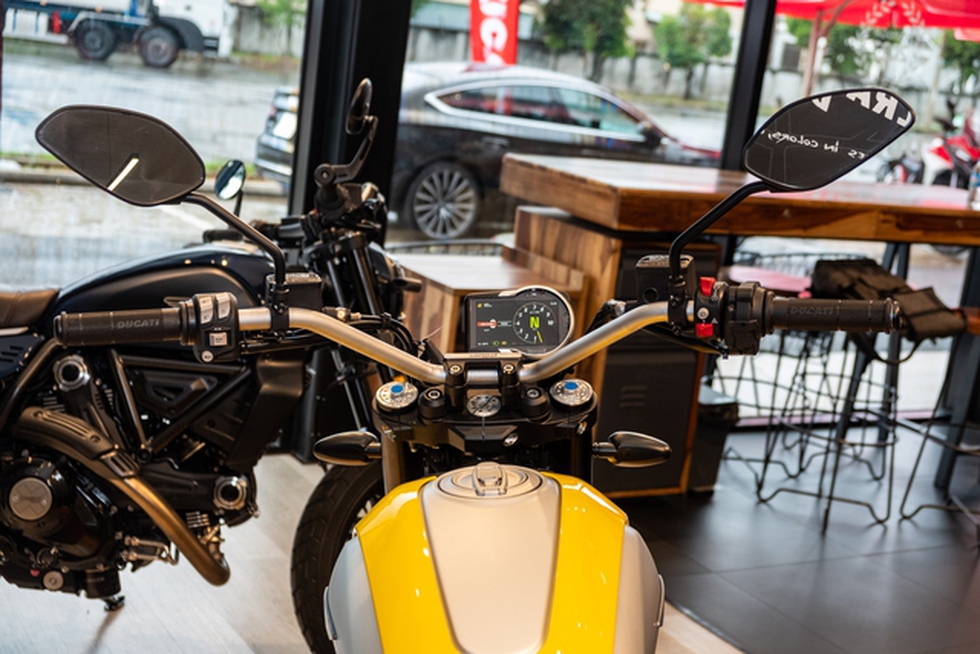 Chi tiết Ducati Scrambler Icon 2023 giá gần 380 triệu tại Việt Nam: Thiết kế khác 70% đời cũ - Ảnh 6.
