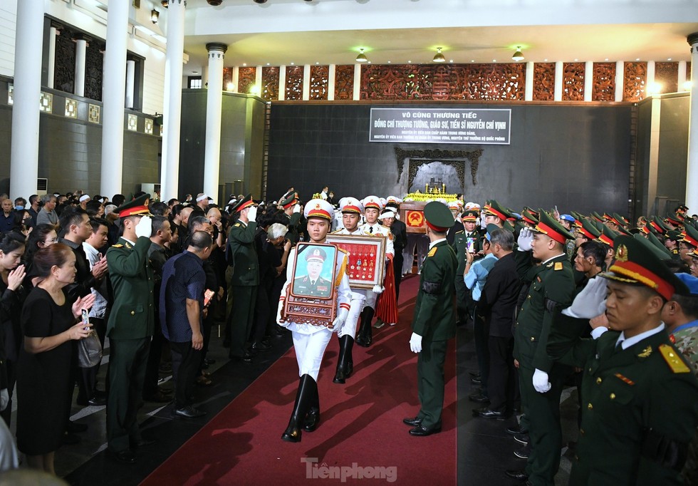 Tiễn biệt Thượng tướng Nguyễn Chí Vịnh - Tấm gương sáng về lòng trung thành với Đảng, Tổ quốc và Nhân dân - Ảnh 9.