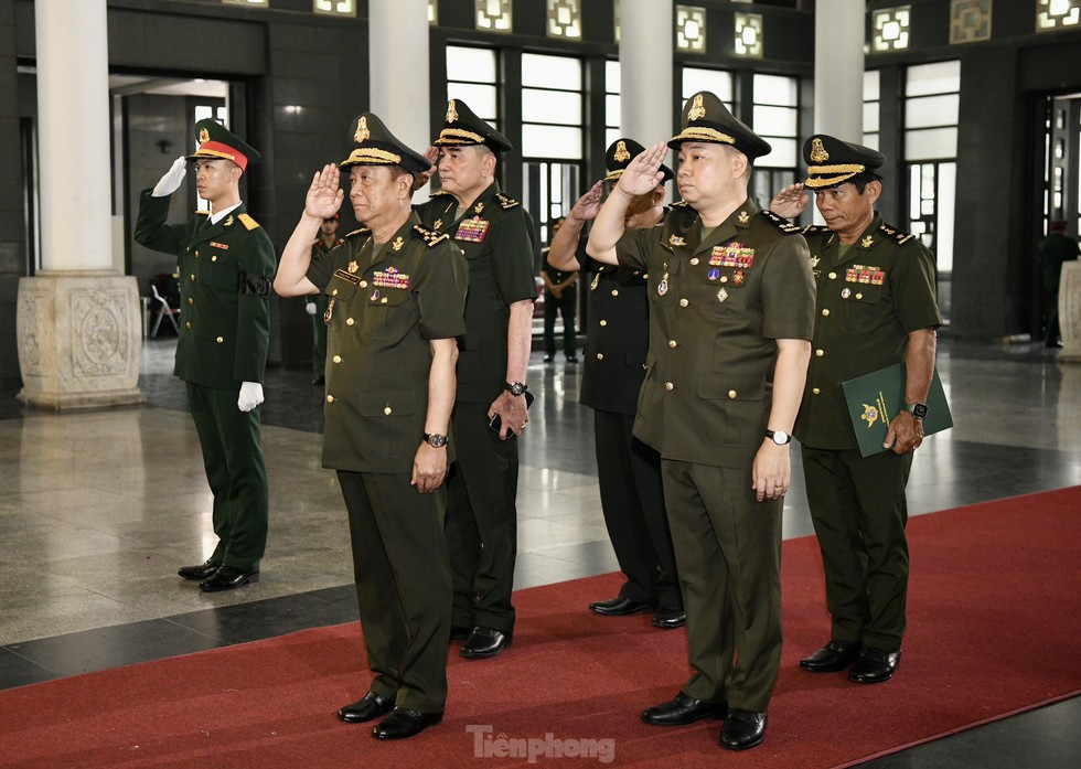 Lãnh đạo Đảng, Nhà nước, Quân ủy Trung ương - Bộ Quốc phòng viếng Thượng tướng Nguyễn Chí Vịnh - Ảnh 17.