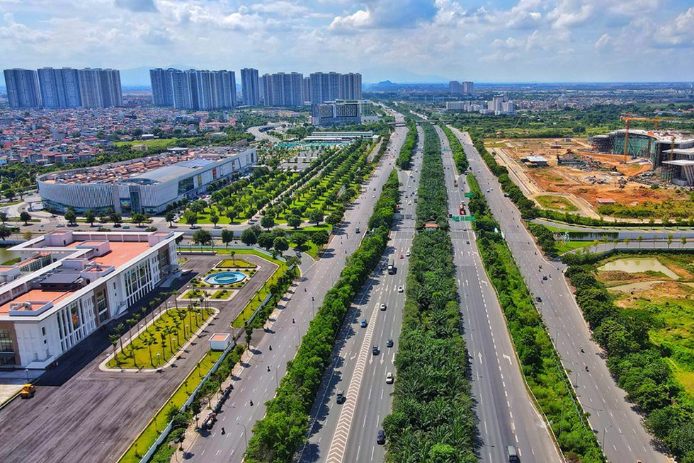 Đại lộ dài nhất Việt Nam sau 13 năm giờ thế nào? - Ảnh 4.