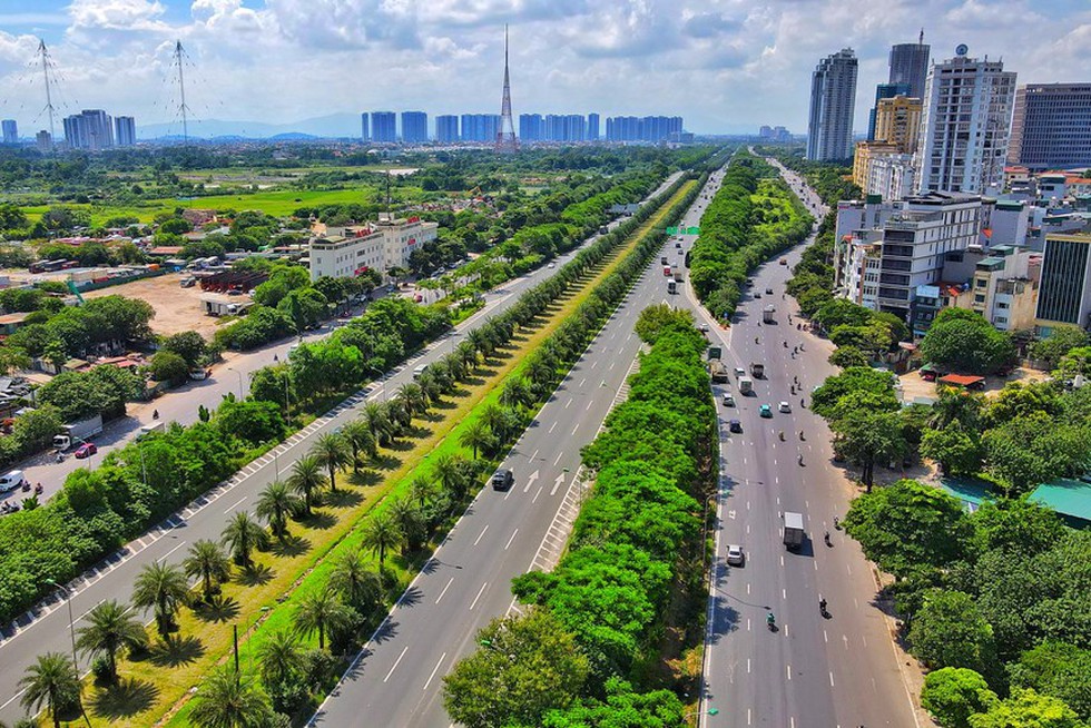 Đại lộ dài nhất Việt Nam sau 13 năm giờ thế nào? - Ảnh 9.