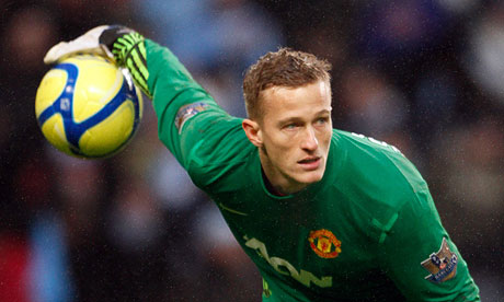 lindegaard-chinh-thuc-ky-ban-hop-dong-moi-voi-man-united