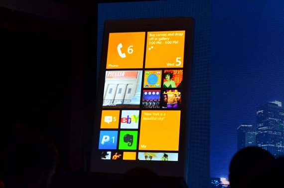 sony-tim-kiem-co-hoi-voi-windows-phone-8