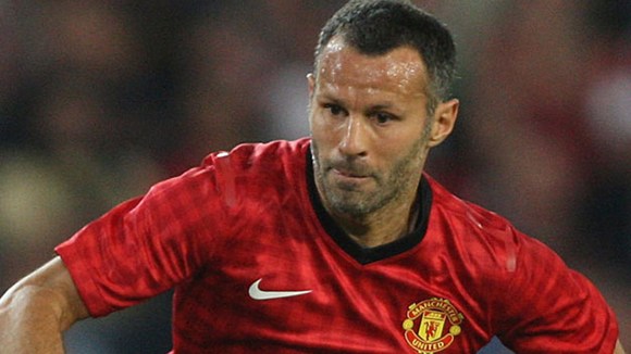 cdv-man-united-keu-goi-ryan-giggs-treo-giay