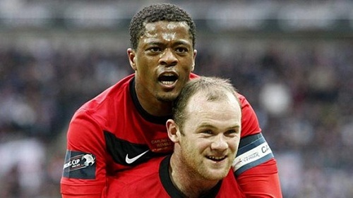 cdv-man-united-dung-vi-persie-ma-quen-rooney