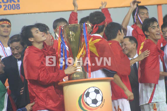 Công Vinh và những khoảnh khắc đáng nhớ tại AFF Cup 2008 4