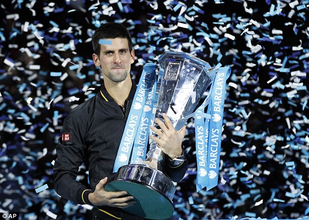 Federer lại một lần nữa "ôm hận" trước Djokovic 1