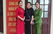 Chủ nhà hàng ở Thanh Hóa trao trả số tiền gần 270 triệu đồng khách chuyển nhầm