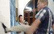 Trưởng văn phòng công chứng bị "tung cước" vào mặt làm đơn cầu cứu Thiếu tướng Đinh Văn Nơi