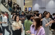 Hà Nội: Người dân ùn ùn đến tổ hợp thương mại lớn nhất Việt Nam tham quan, mua sắm ngày khai trương