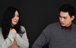Tôi tin tưởng tuyệt đối vào vợ cho tới khi về quê thăm mẹ ốm và nghe chị dâu nói một câu chí mạng