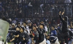 Bạo loạn bóng đá khiến 125 người chết: LĐBĐ Indonesia ra hàng loạt án phạt nặng