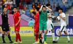 Bóng đá Việt nhận cái kết đầy xấu xí, ai chịu trách nhiệm phá nát giấc mơ vẽ nên cùng thầy Park?