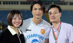 Tuấn Anh có hành xử lạ khi vô địch V.League; cựu sao nhà bầu Hiển san bằng kỷ lục của Văn Quyết
