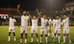 Đánh bại HAGL trên sân khách, SLNA chiếm đỉnh bảng V.League