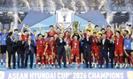 Sếp lớn FIFA khen ngợi ĐT Việt Nam, ấn tượng với màn "đi bão" ăn mừng chức vô địch AFF Cup 2026