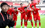 HLV Kim Sang-sik tạm "rời ghế" lái trưởng tuyển Việt Nam?