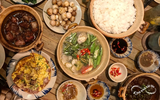 Tạp chí Vogue: Ngoài phở và bánh mì, còn 22 món ăn Việt Nam nhất định phải thử