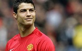 Sự thật nào đằng sau chuyện Cris Ronaldo đòi về Man United?