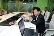 Luật sư Nguyễn Hồng Bách và các tình huống tư vấn