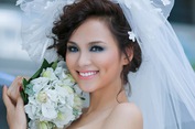 Hoa hậu Diễm Hương đã lấy chồng vẫn đi thi hoa hậu