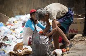 Venezuela chìm sâu trong khủng hoảng