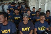 Philippines tố Trung Quốc đâm chìm tàu rồi bỏ chạy