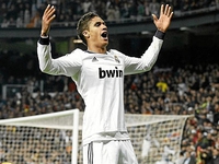 Tránh “đao to búa lớn”, Suarez muốn được ra đi trong hòa bình