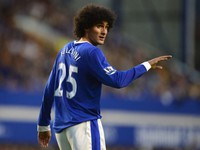 Nối bước Fellaini, Coentrao chính thức gia nhập Man United