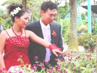 "Cò" lấy chồng Trung Quốc lộng hành ở miền Tây