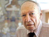 'Hoàng tử bóng tối' của Ý qua đời ở tuổi 94