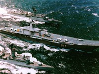 Sức mạnh tàu sân bay USS John C. Stennis của Mỹ đến Biển Đông