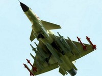 Mỹ dè bỉu: “Không cường quốc nào mua vũ khí Trung Quốc”