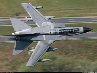 Xem F-35 của Mỹ phóng tên lửa đối không AIM-120
