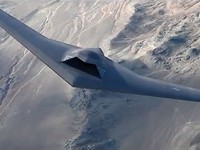 Hé lộ nguyên hình máy bay ném bom tàng hình mới của Mỹ