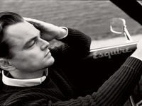 Leo DiCaprio mời cả dàn gái đẹp lên du thuyền