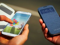 Samsung ra smartphone tầm trung hai SIM thông minh