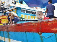 Thanh Hóa: Hai ngư dân bị sét đánh chết khi đang đánh cá trên biển