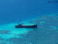 Biển Đông: Hai tàu hải giám Trung Quốc trở lại lượn lờ ở Scarborough