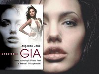 Angelina Jolie tự tin diện áo 2 dây dù đã cắt bỏ ngực