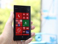 Mở hộp Nokia Lumia 925 tại Việt Nam