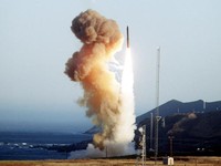 Giải mật kho tên lửa khổng lồ của Triều Tiên