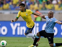 Brazil - Tây Ban Nha: Kinh điển ở Maracana