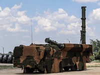 Syria có S-300, úp mở về Iskander