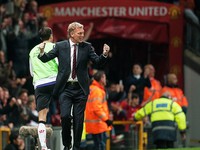 Man United chụp ảnh kỉ niệm: Lần đầu vắng Sir Alex sau 27 năm