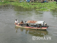 Sơ tán dân khẩn cấp quanh cây xăng bị cháy