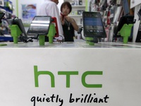 HTC One Max ra mắt ngày 17/10, giá 800 USD