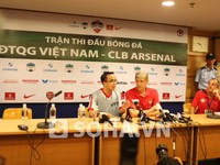 HLV phúc tiết lộ bài học rút ra sau trận thua Arsenal