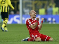 BẢN TIN SÁNG 27/5: Ribery sex với cúp vô địch Champions League?