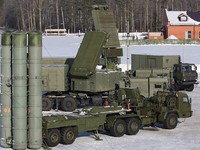 Nga bán S-400 cho Trung Quốc: Mũi tên trúng nhiều đích!